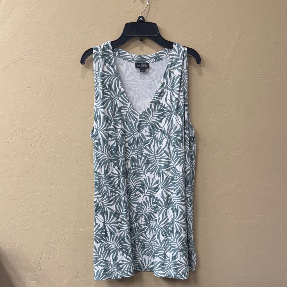 J. Jill Green and White Leaf Print Tunic